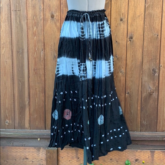 Style My Way Dresses & Skirts - Vintage Boho Tie Dye Embroidered Maxi Skirt